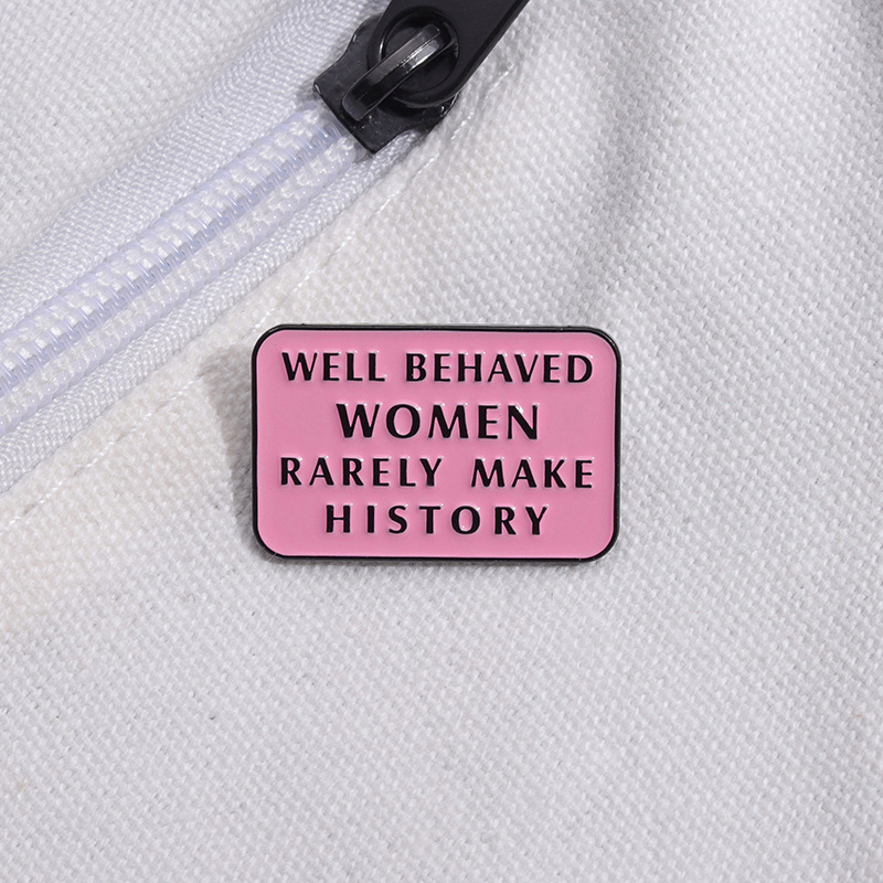 Épingles en émail pour femmes  - Jewelry Making History avis et prix